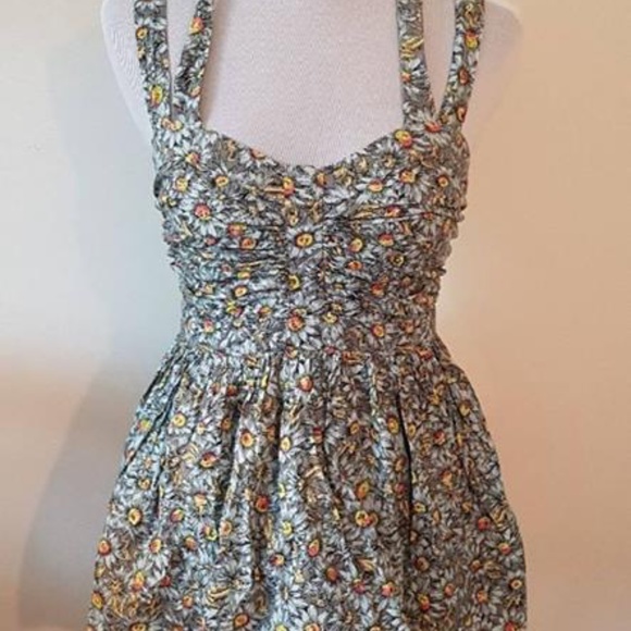 French Connection Floral Peplum Top - Size 4 - Picture 2 of 8